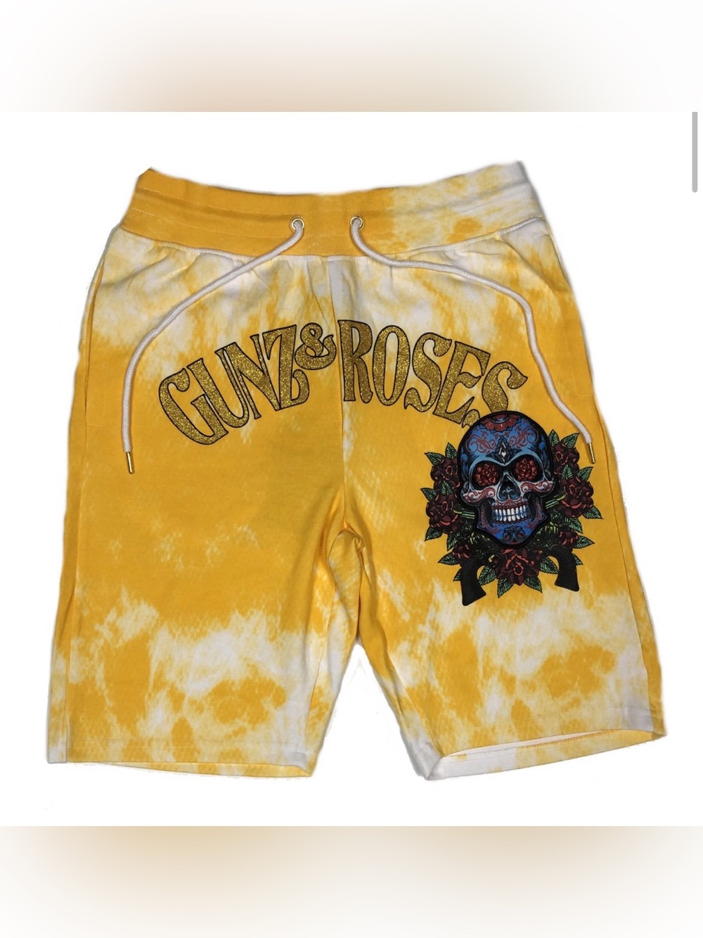 Genuine Gunz & Roses Short Set

Style# GN1418

Color: Yellow - Picture 3 of 5
